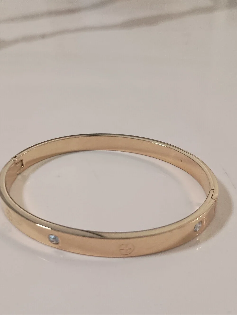 Gold Love Style Crystal Bangle Bracelet Oval Hinged